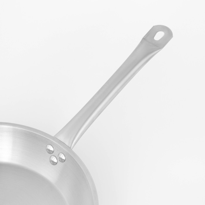 Сковорода Hanna Knövell, d=28 см, h=5.5 см, толщина стенки 0.6 мм, длина ручки 25 см, индукция, нержавеющая сталь