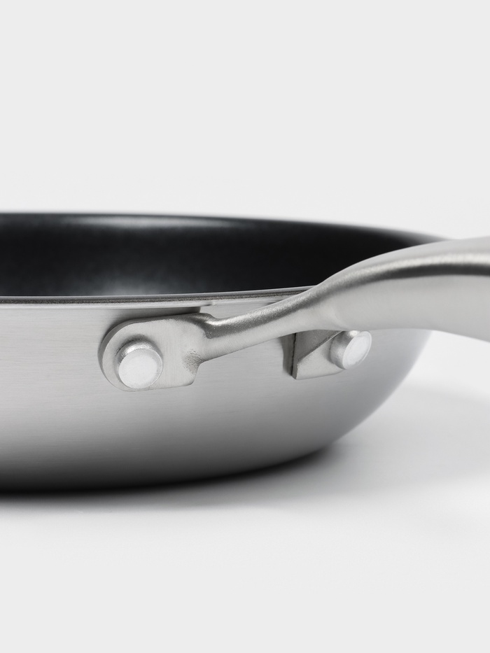 Сковорода 3Ply Hanna Knövell, d=22 см, h=5 см, толщина 2.2 мм, индукция, антипригарное покрытие, нержавеющая сталь